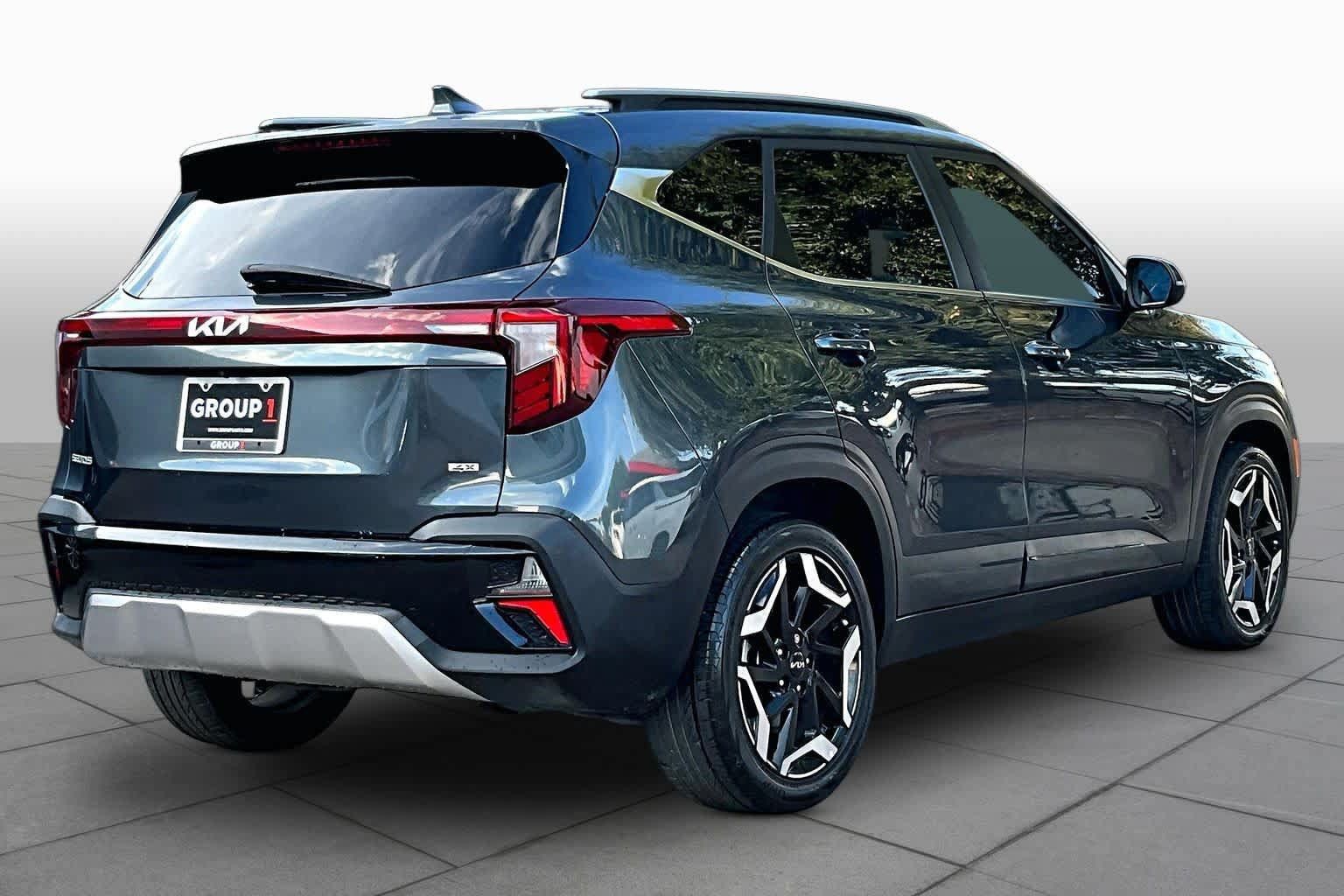 Used 2024 Kia Seltos SX AWD/4WD image 13