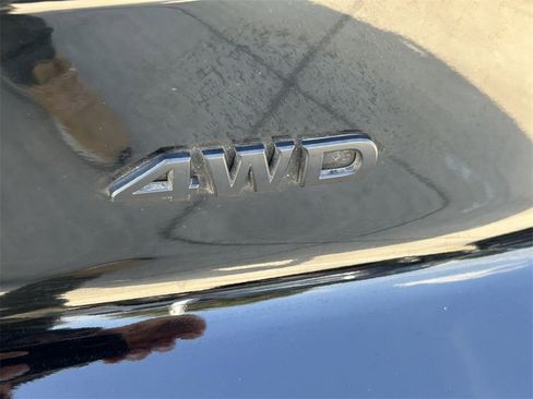 Used 2024 Nissan Pathfinder Rock Creek image 13