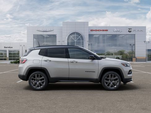 New 2025 Jeep Compass Limited w/ Sun & Sound Group image 21