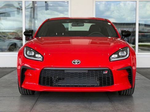 New 2026 Toyota GR86 RWD image 4