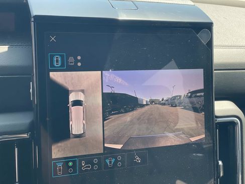 New 2026 GMC Yukon XL Denali w/ Advanced Technology Package AWD/4WD image 14