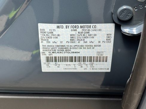 Used 2026 Lincoln Aviator AWD image 48
