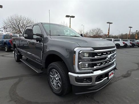 New 2026 Ford F250 Lariat image 2