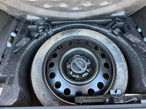 Used 2015 GMC Terrain SLT w/ Safety Package image 22