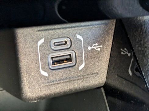 New 2026 Jeep Compass Latitude image 19