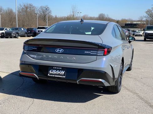 New 2026 Hyundai Sonata SEL FWD image 8
