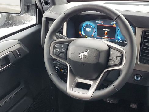 New 2025 Ford Bronco Outer Banks image 29