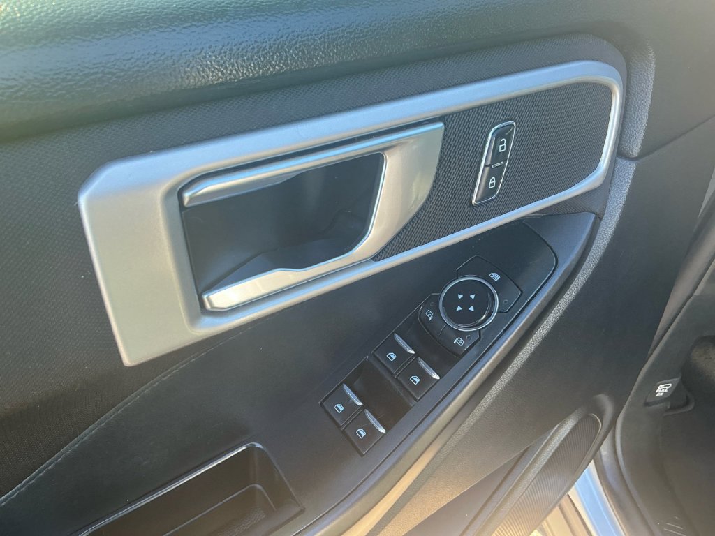 Certified 2020 Ford Explorer XLT RWD image 16