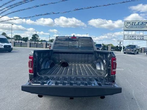 Used 2022 RAM 1500 Laramie w/ Sport Appearance Package AWD/4WD image 4