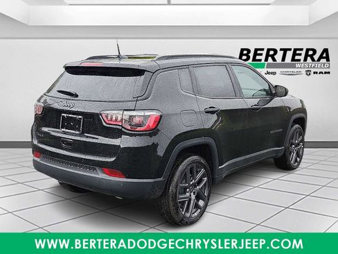 New 2026 Jeep Compass Limited image 4