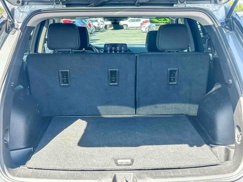 Used 2025 Chevrolet Blazer LT FWD image 27