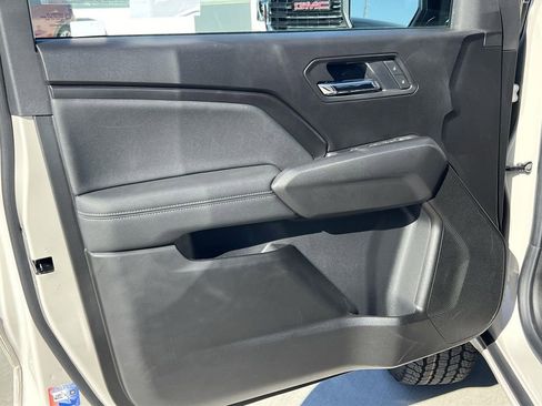 New 2026 GMC Canyon Elevation image 10