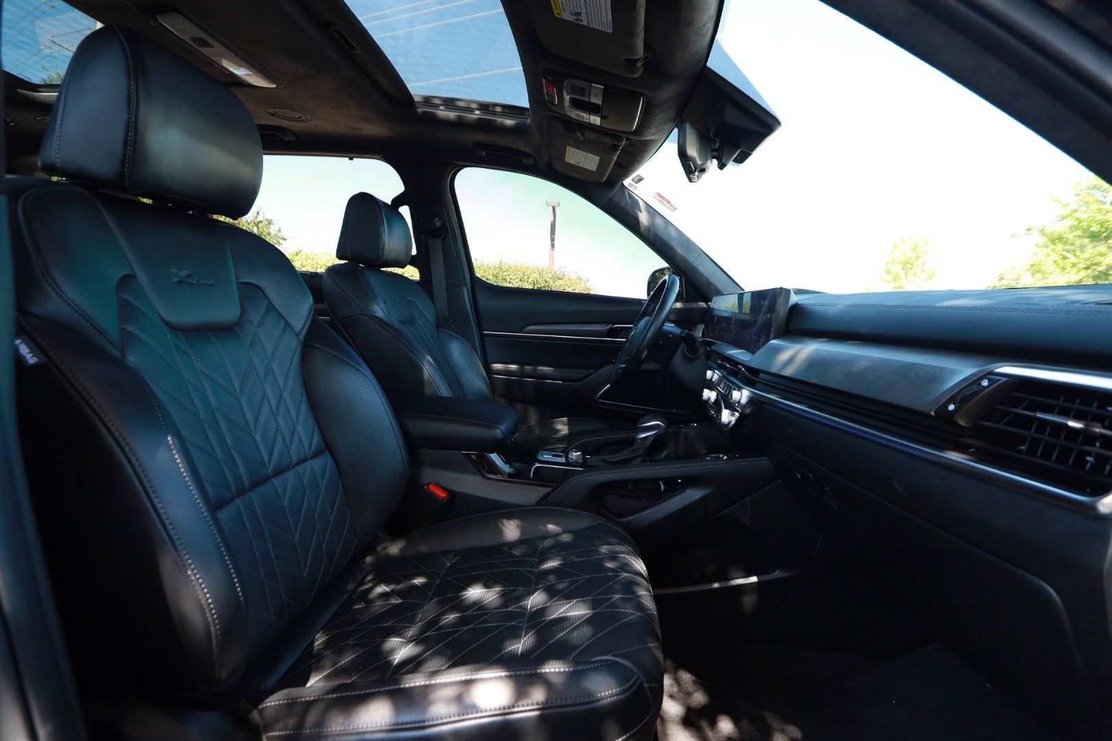 Used 2025 Kia Telluride SX Prestige X-Line AWD/4WD image 30