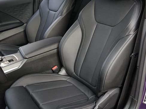 Used 2025 BMW 230i Coupe image 3