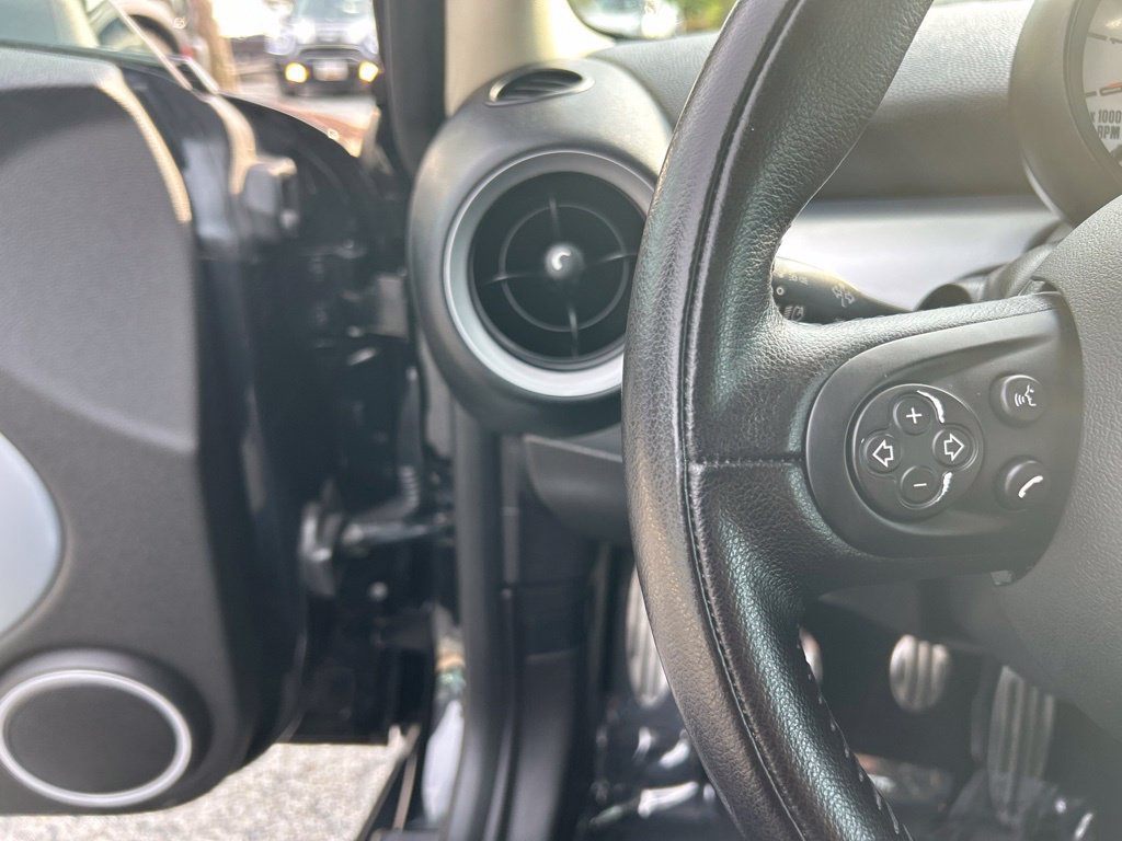 Used 2012 MINI Cooper S FWD image 29