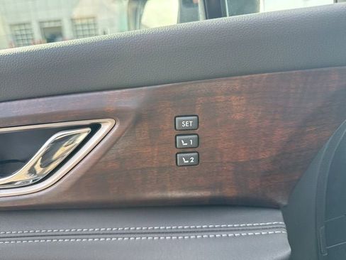 Used 2023 Subaru Ascent Touring image 25