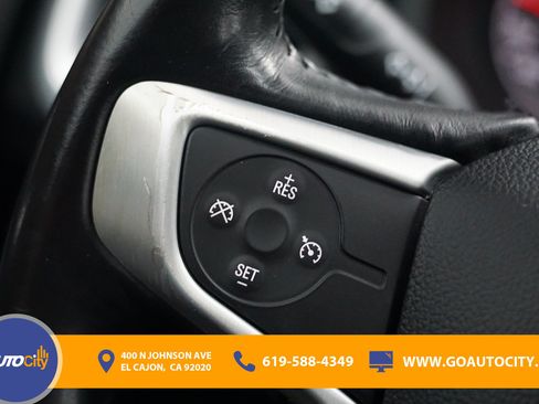 Used 2018 GMC Terrain SLE w/ Driver Convenience Package FWD image 20