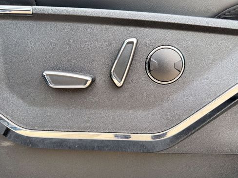 Used 2023 Ford F150 Platinum w/ Equipment Group 701A High image 13