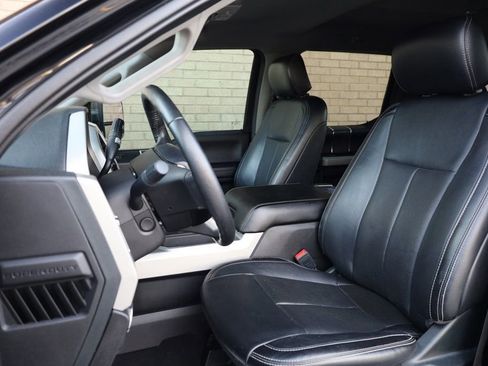 Used 2020 Ford F250 Lariat image 17