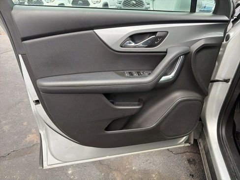 Used 2020 Chevrolet Blazer LT image 17