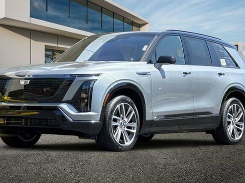 New 2026 Cadillac Vistiq Premium Luxury w/ LPO, Floor Liner Package AWD/4WD image 8
