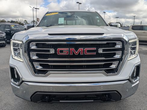 Used 2022 GMC Sierra 1500 SLT w/ SLT Premium Plus Package AWD/4WD image 8