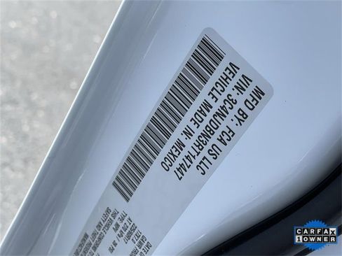 Used 2024 Jeep Compass Latitude image 37