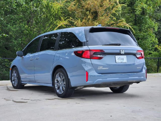 Used 2025 Honda Odyssey Touring image 6