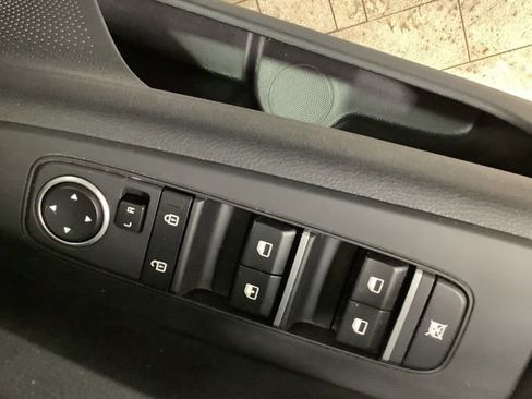 Used 2023 Kia Forte LXS image 20