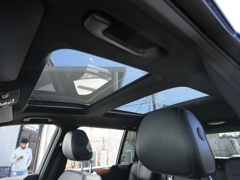 Used 2019 Mercedes-Benz GLS 450 4MATIC image 17