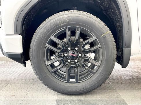 New 2026 GMC Sierra 1500 Pro w/ Graphite Edition image 14