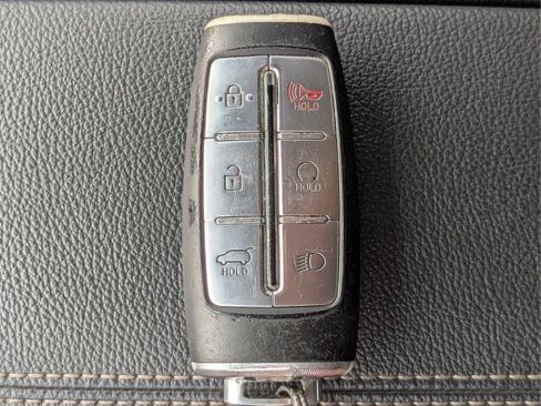 Used 2024 Genesis GV80 2.5T AWD/4WD image 32