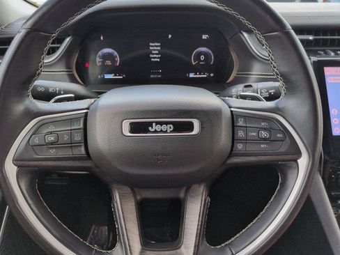 Used 2022 Jeep Grand Cherokee L Limited AWD/4WD image 31