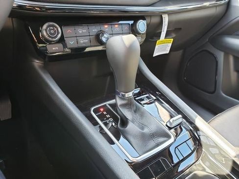 New 2026 Jeep Compass Limited AWD/4WD image 11