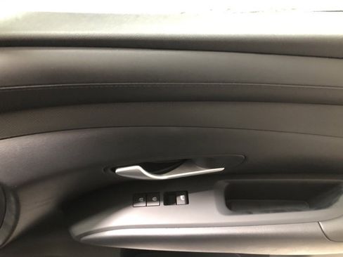 New 2026 Hyundai Tucson SE image 14