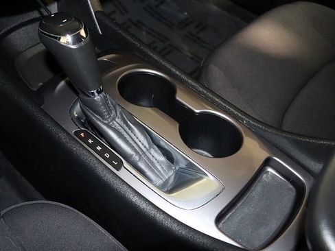 Used 2019 Chevrolet Malibu LS image 21