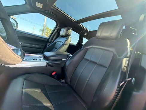 Used 2019 Land Rover Range Rover Sport HST image 20