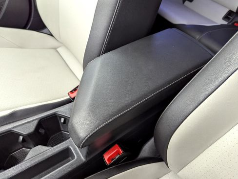 Used 2020 Volkswagen Jetta R-Line FWD image 28