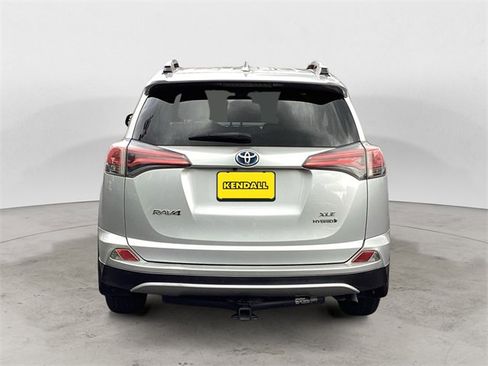 Used 2016 Toyota RAV4 XLE image 4