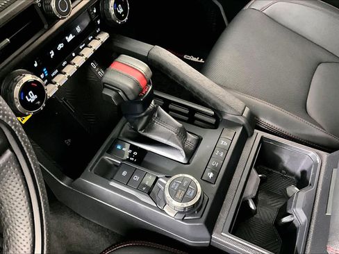 Used 2025 Toyota Tacoma TRD Pro image 15