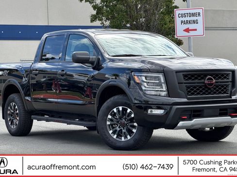 Used 2024 Nissan Titan PRO-4X w/ Off Road Protection Package image 1