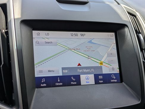 Used 2019 Ford Edge SEL w/ Equipment Group 201A FWD image 26