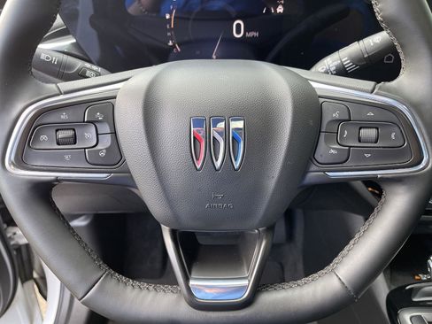 Used 2024 Buick Envista Sport Touring w/ Convenience I Package FWD image 21