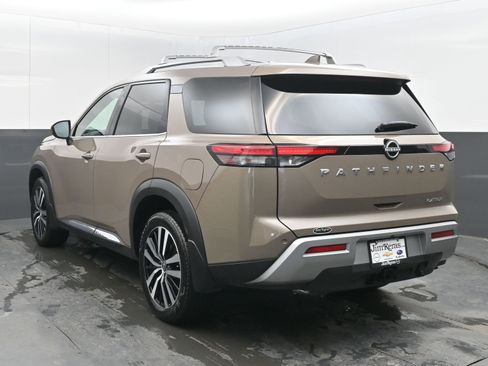 Certified 2024 Nissan Pathfinder Platinum w/ Cargo Package image 6
