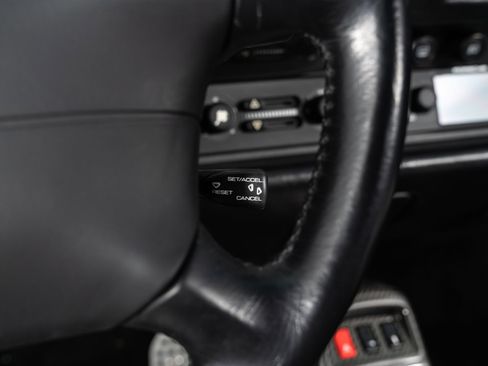 Used 1996 Porsche 911 Turbo RWD image 26