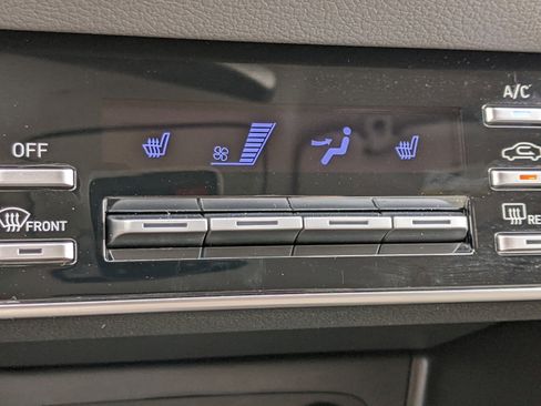 Used 2023 Hyundai Sonata SEL image 46