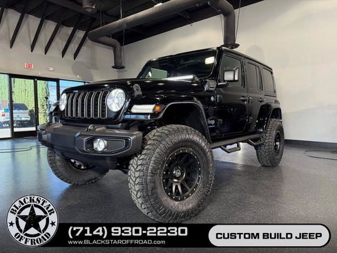 Used 2024 Jeep Wrangler Unlimited AWD/4WD image 28