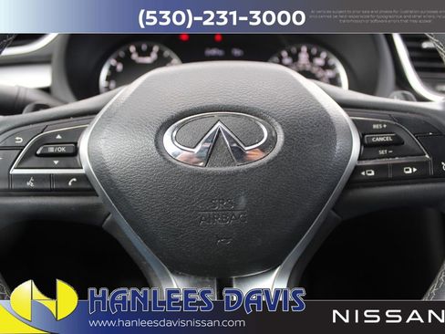 Used 2019 INFINITI QX50 Luxe w/ Navigation Package AWD/4WD image 28