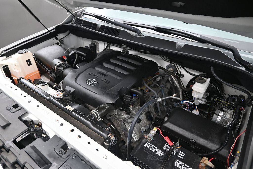 Used 2020 Toyota Tundra SR5 w/ SX Package AWD/4WD image 8