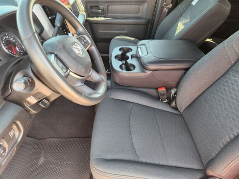 New 2026 RAM 2500 Tradesman AWD/4WD image 12